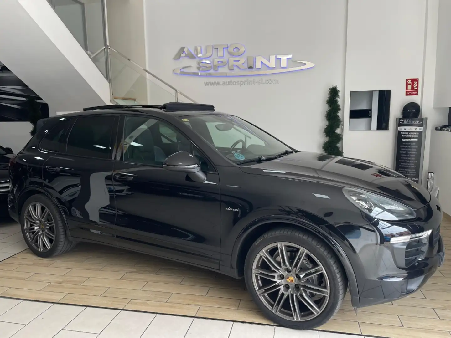 Porsche Cayenne Diesel Platinum Edition Aut. Noir - 2