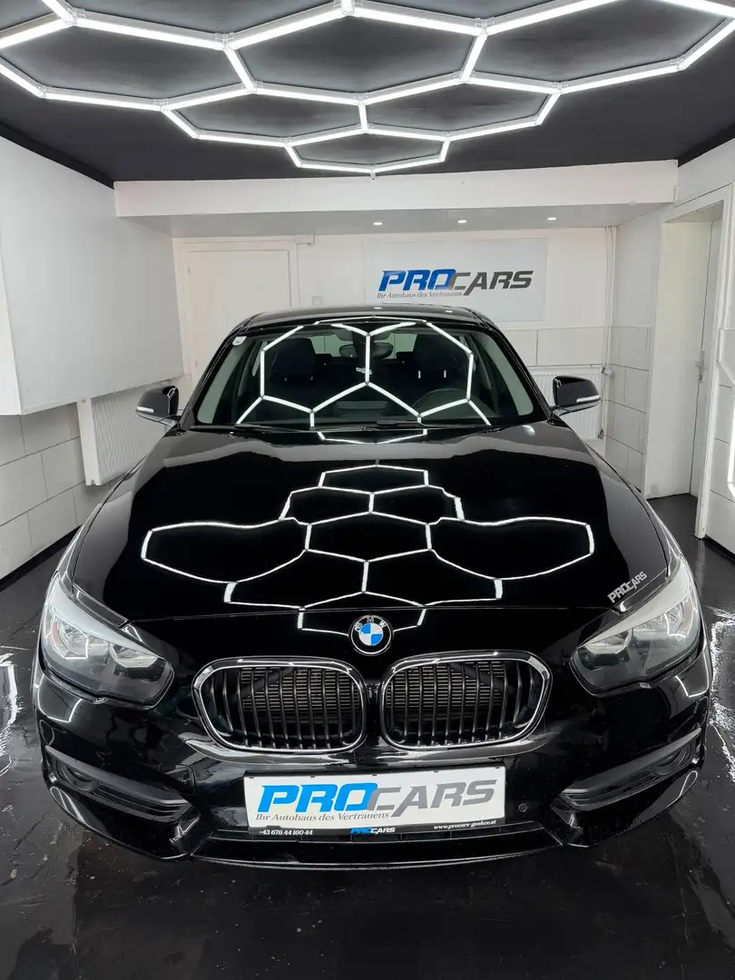 BMW 116 116 i Advantage *NAVI*RÜCKFAHRKAMERA* Schwarz - 1