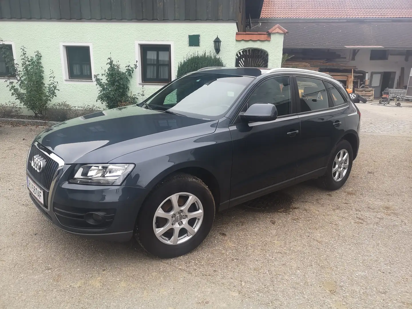 Audi Q5 Q5 2,0 TDI quattro DPF Grau - 1