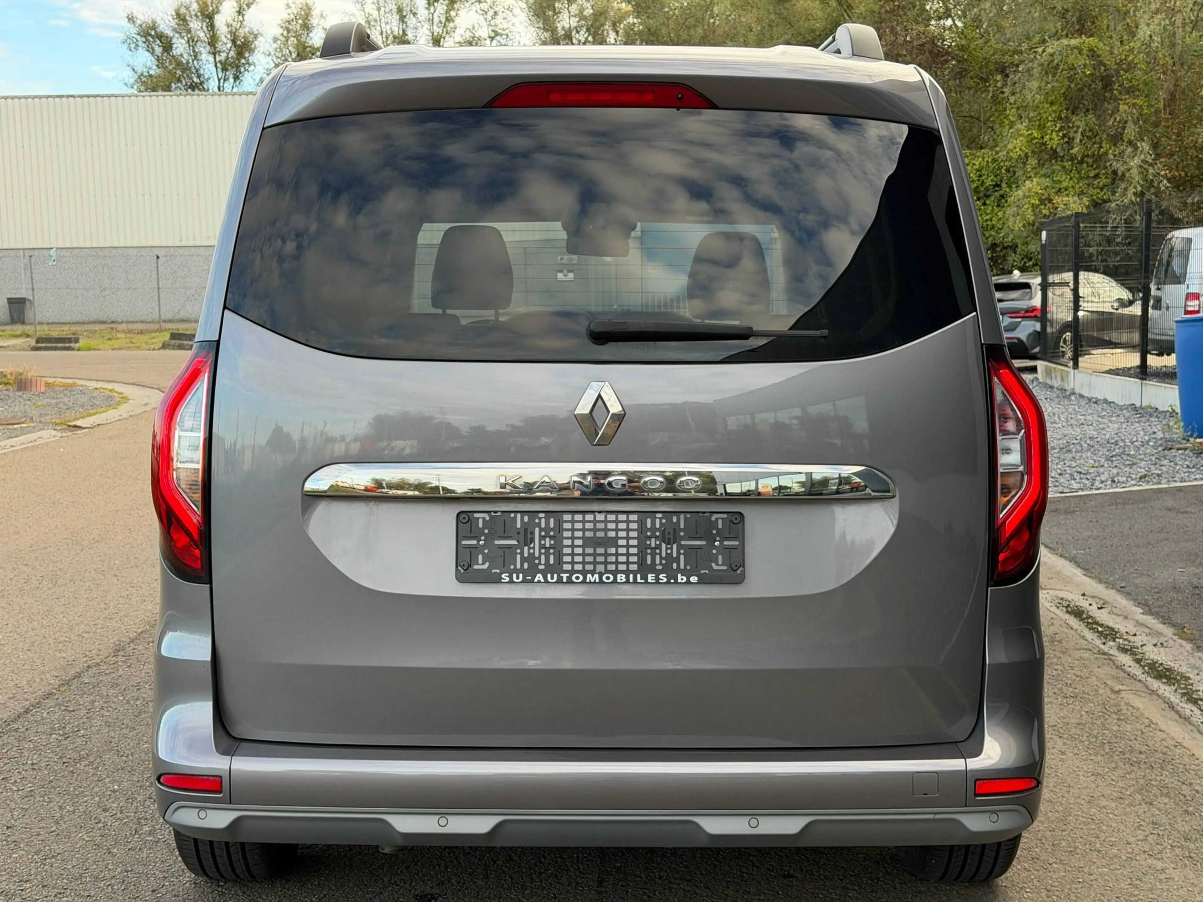 Renault Kangoo 1.3 TCe XTREME FULL LED/Navi/2 Portes Lat./GAR12 Mois — photo 5