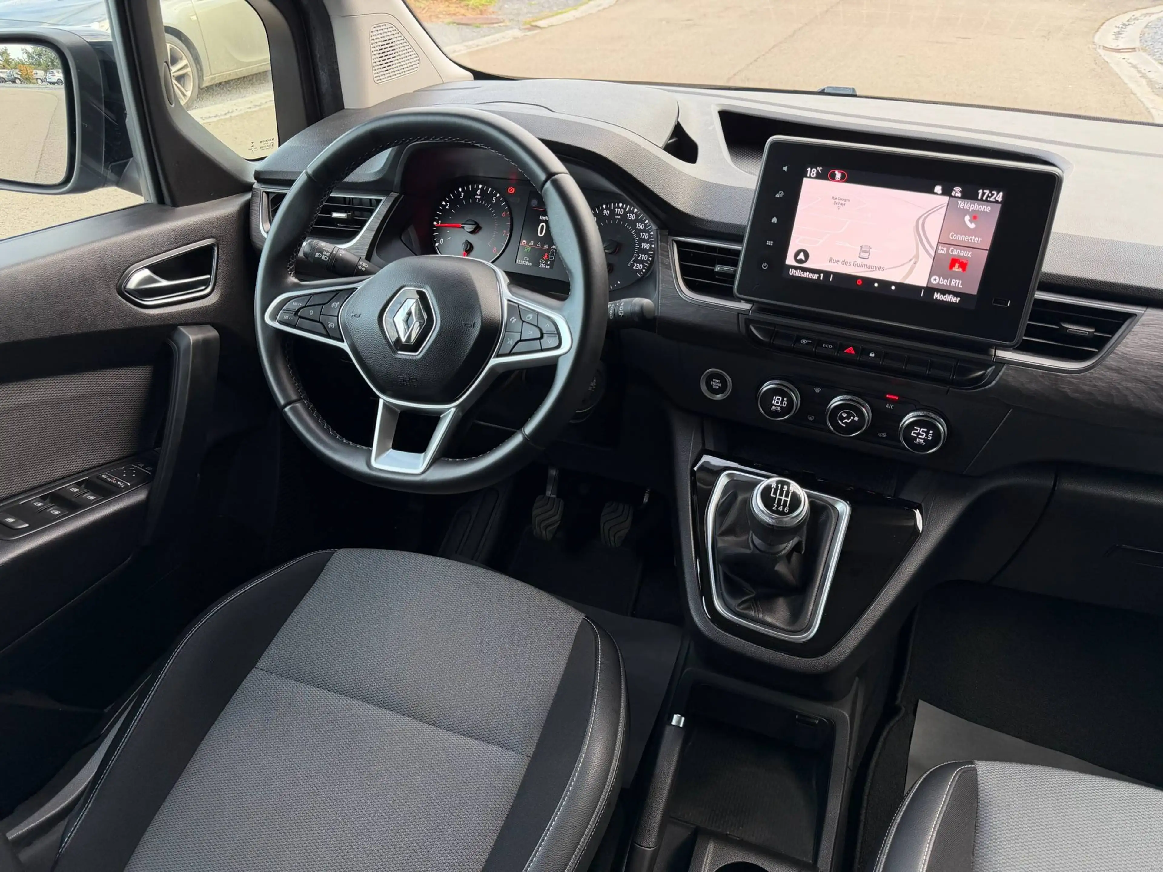 Renault Kangoo 1.3 TCe XTREME FULL LED/Navi/2 Portes Lat./GAR12 Mois — photo 13