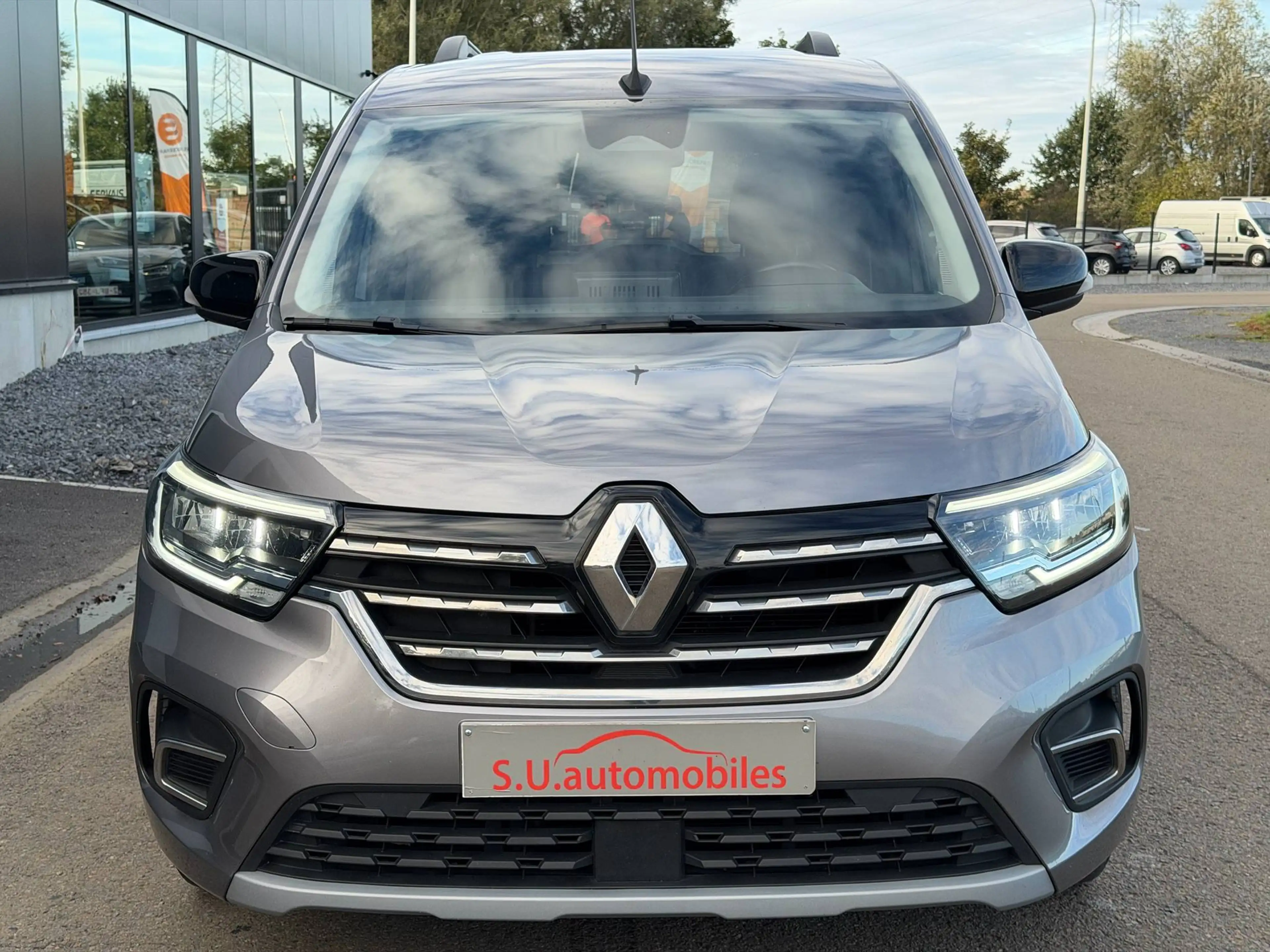 Renault Kangoo 1.3 TCe XTREME FULL LED/Navi/2 Portes Lat./GAR12 Mois — photo 2