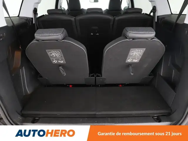 Peugeot 5008 view 20