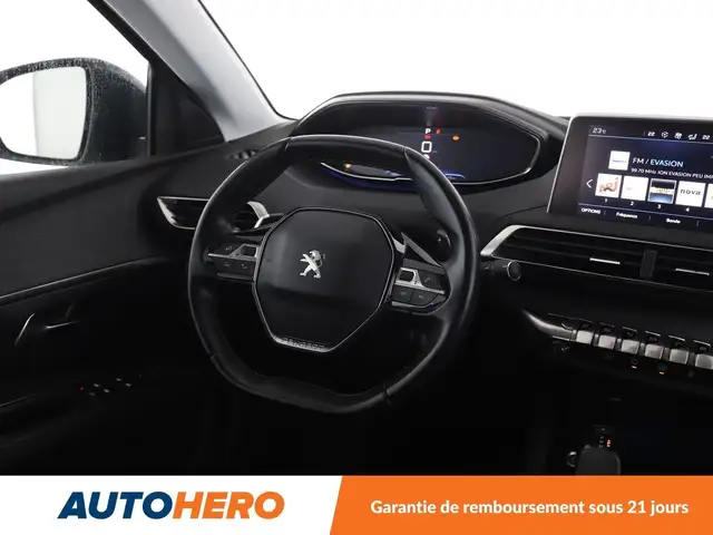 Peugeot 5008 view 13