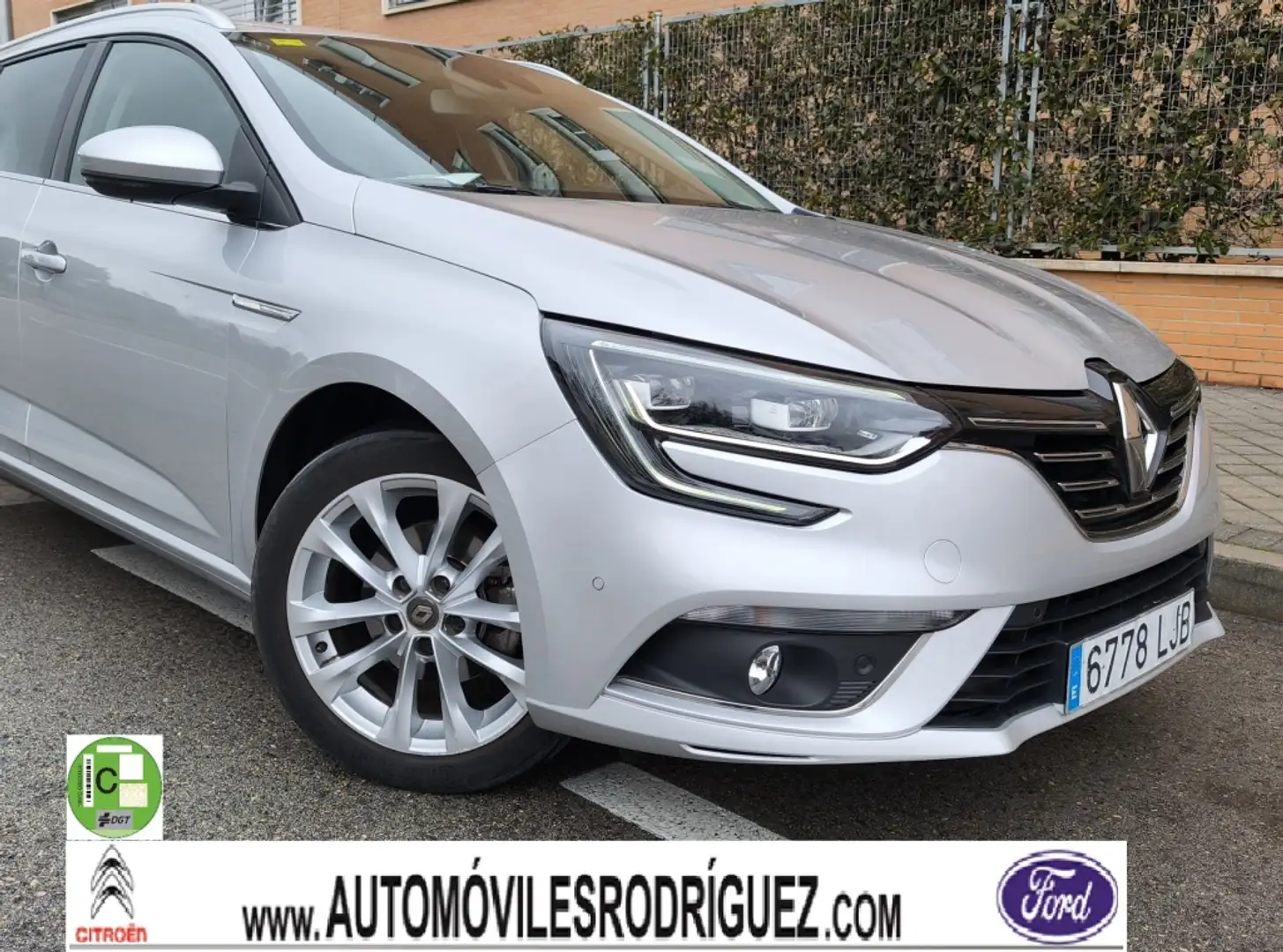 Renault Megane S.T. 1.3 TCe GPF Zen 103kW 16´´ Plateado - 1