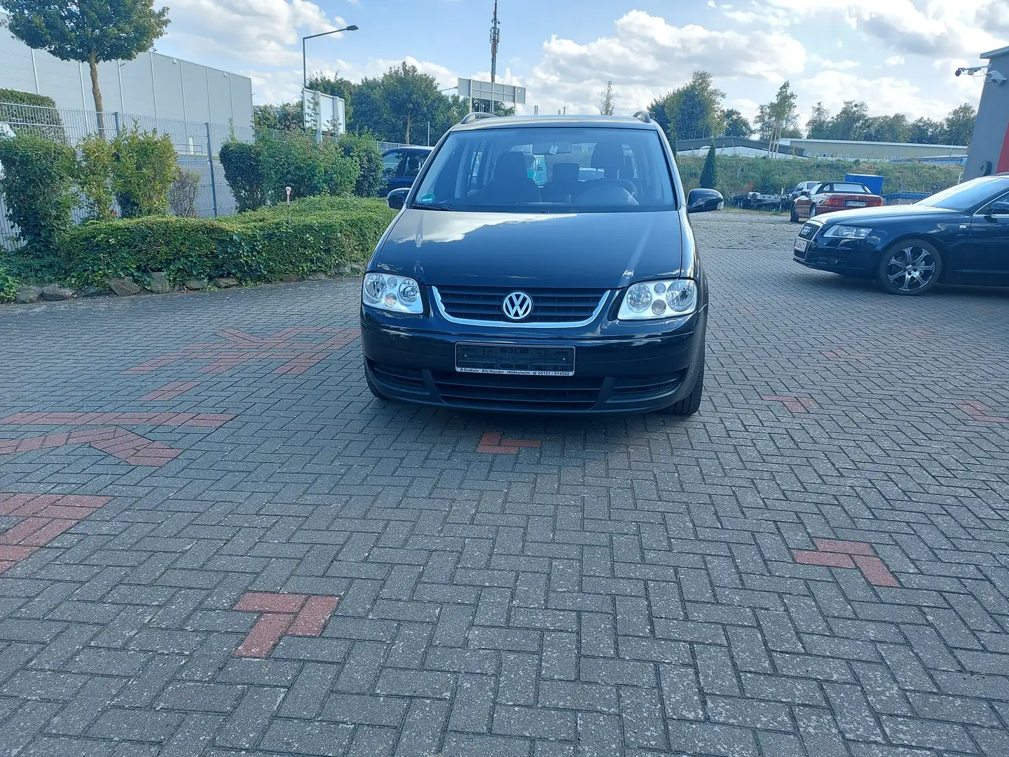 Volkswagen Touran Goal Schwarz - 2