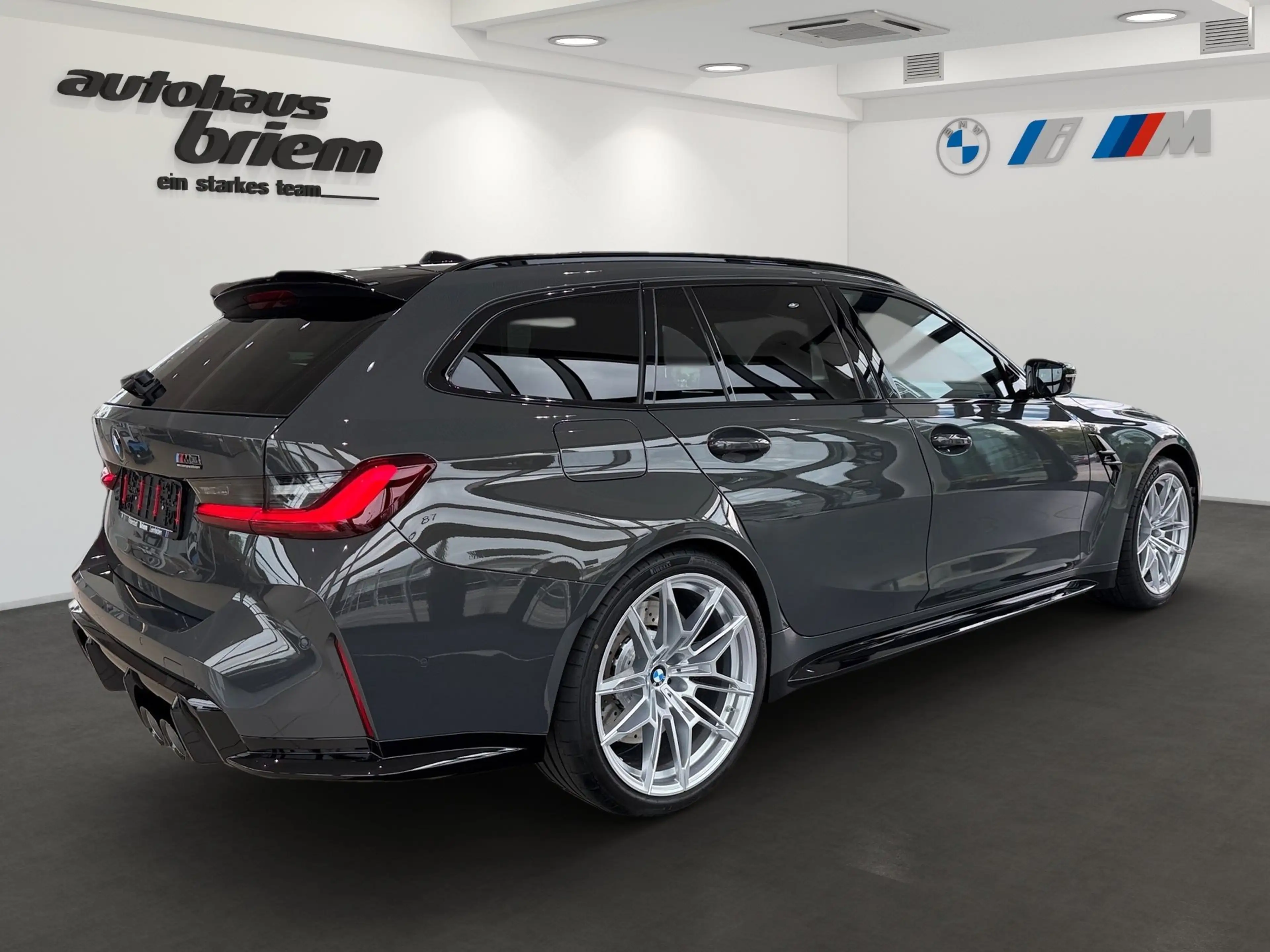 BMW M3 Touring Competition, M POWER, TRAUMAUTO — photo 3