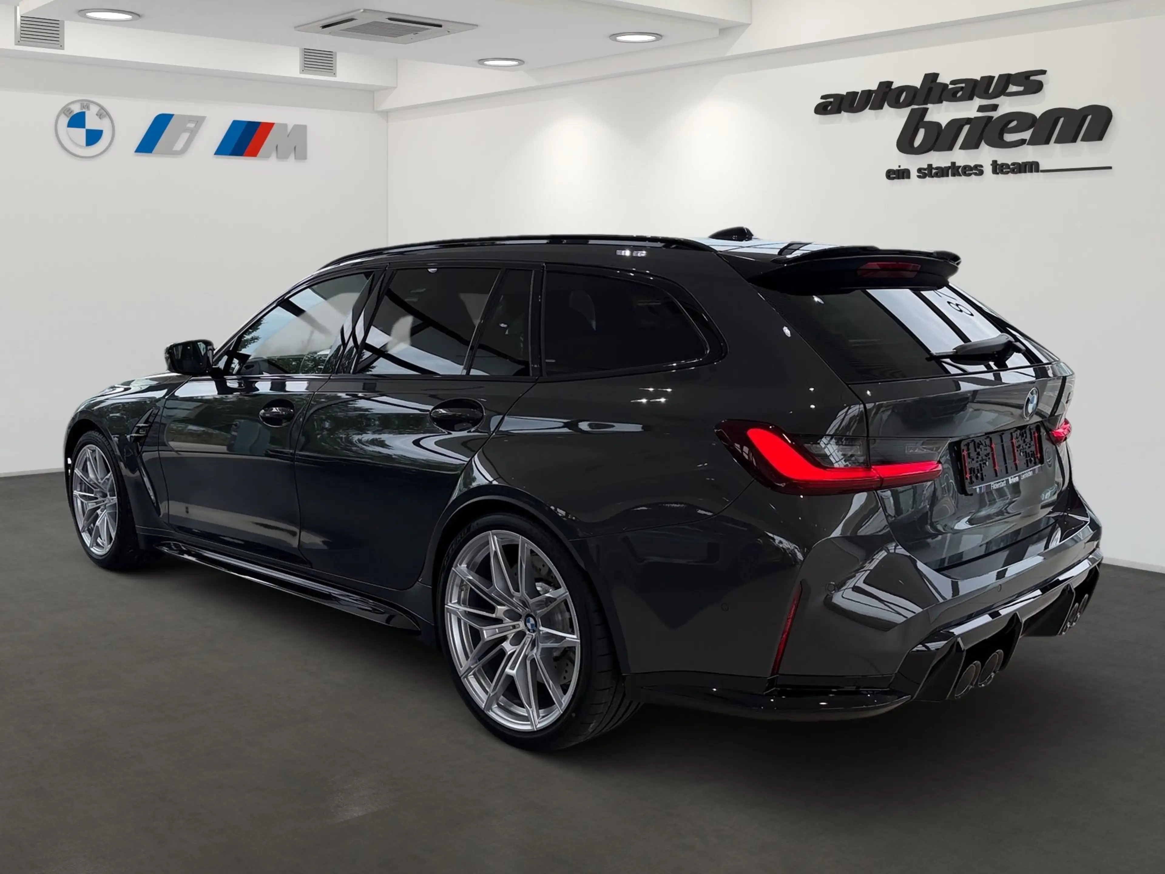 BMW M3 Touring Competition, M POWER, TRAUMAUTO — photo 4