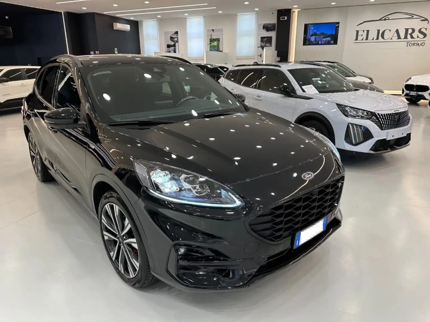 Ford Kuga 1.5 EcoBoost 150 CV 2WD ST-Line Nero - 1