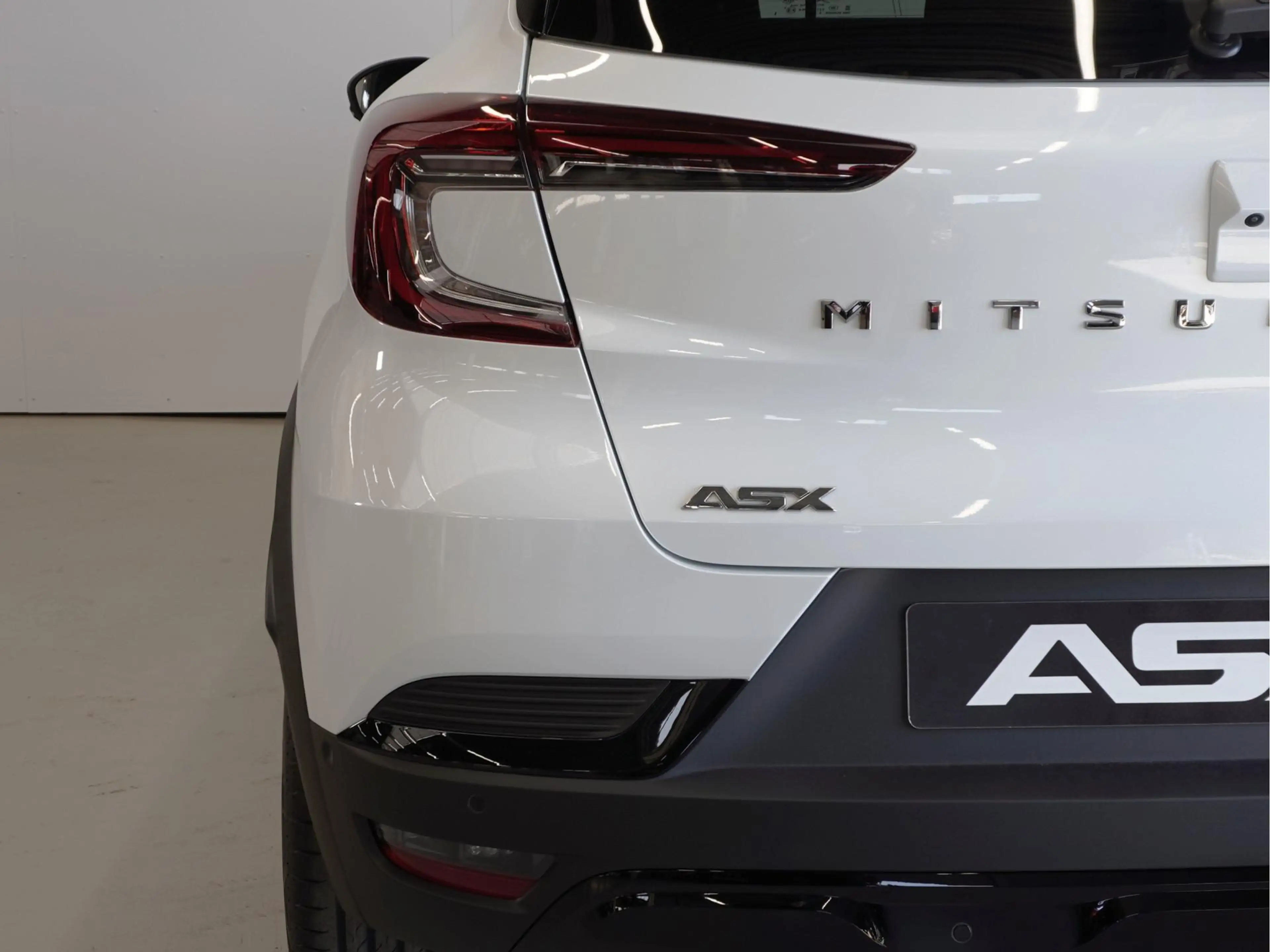 Mitsubishi ASX 1.8 HEV AT Executive | Google connect | Direct lev — photo 9
