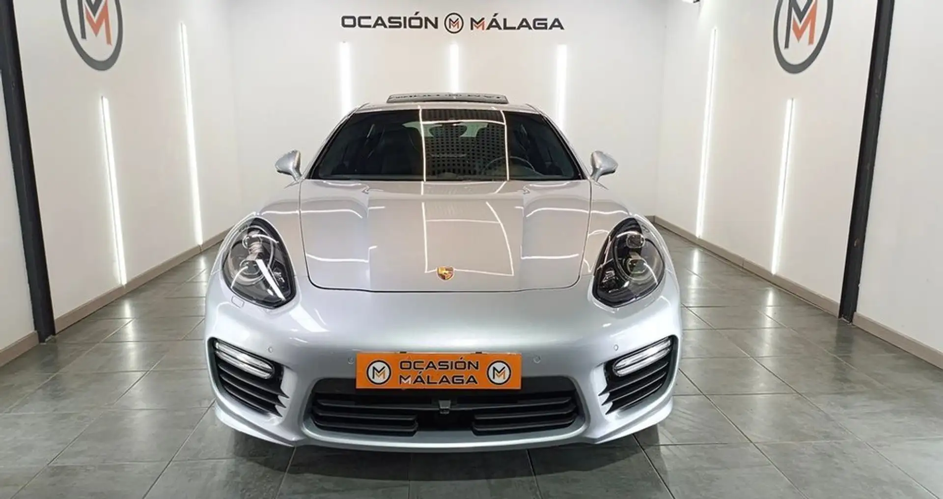Porsche Panamera Turbo S Exclusive Series Silber - 2