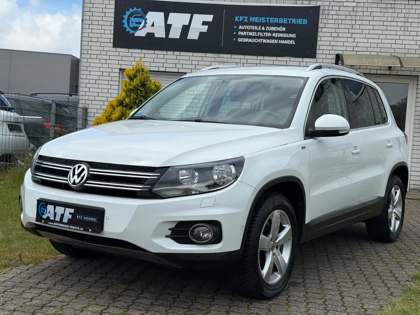 Volkswagen Tiguan Cup Track & Style BMT 4Motion Weiß - 1