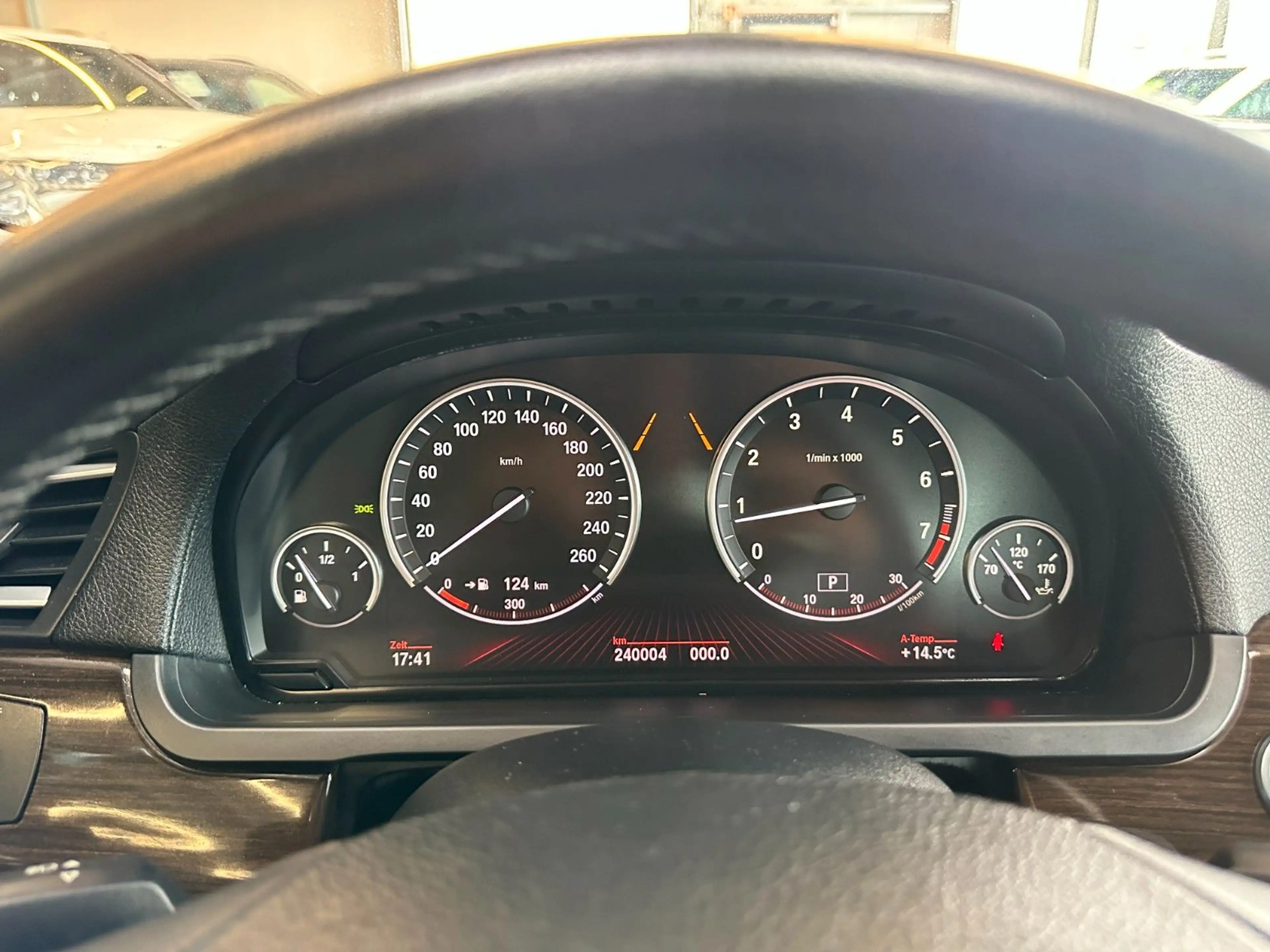 BMW 750 i *TÜV 12/26*Head UP*PDC*Standh* — photo 14