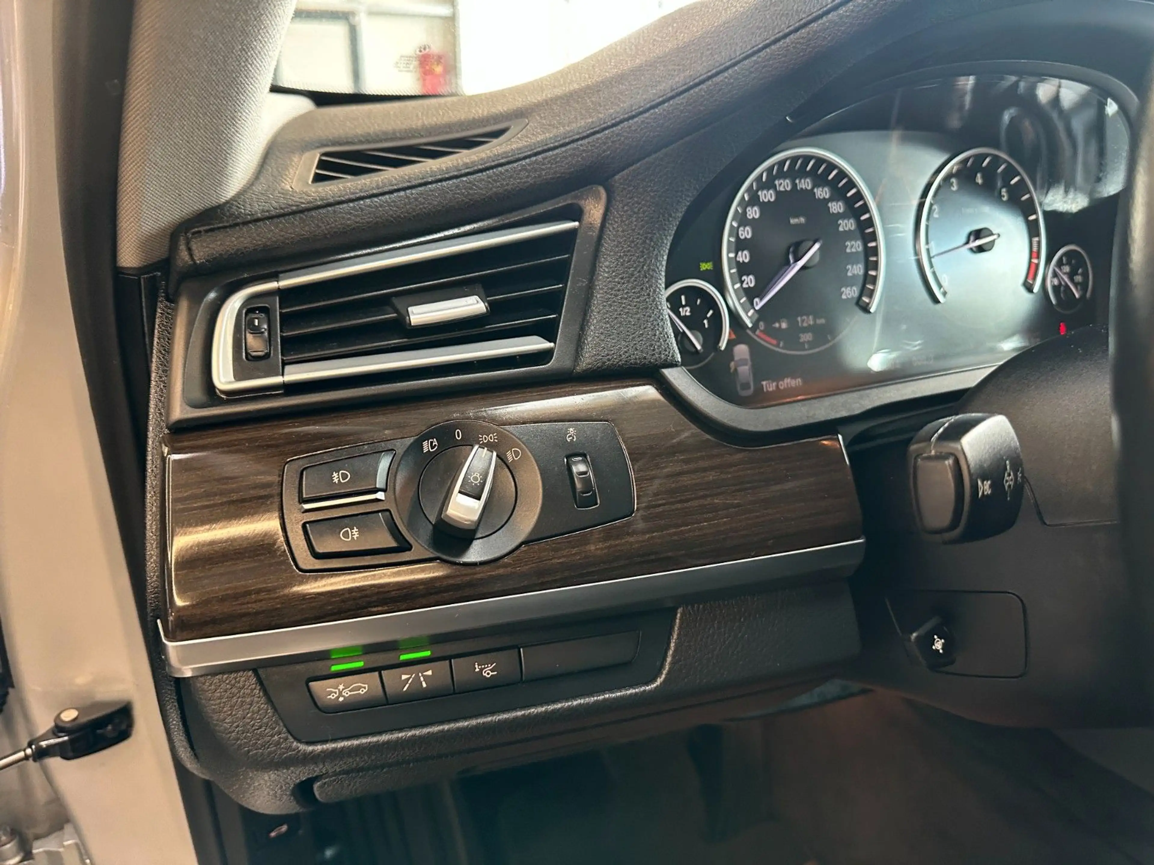 BMW 750 i *TÜV 12/26*Head UP*PDC*Standh* — photo 10