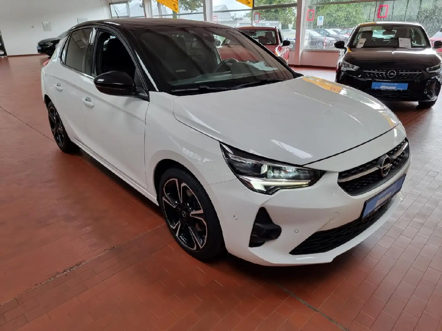 Opel Corsa Ultimate Weiß - 2