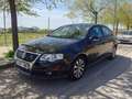 Volkswagen Passat Passat 2.0 TDI 110CV DPF Bluemotion Negro - thumbnail 1