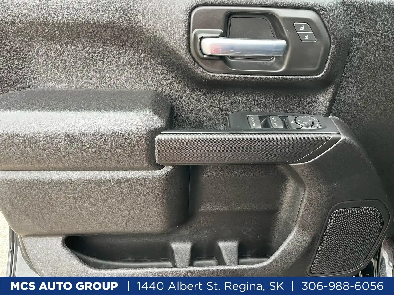 Chevrolet Silverado 1500 photo Chevrolet Silverado 1500