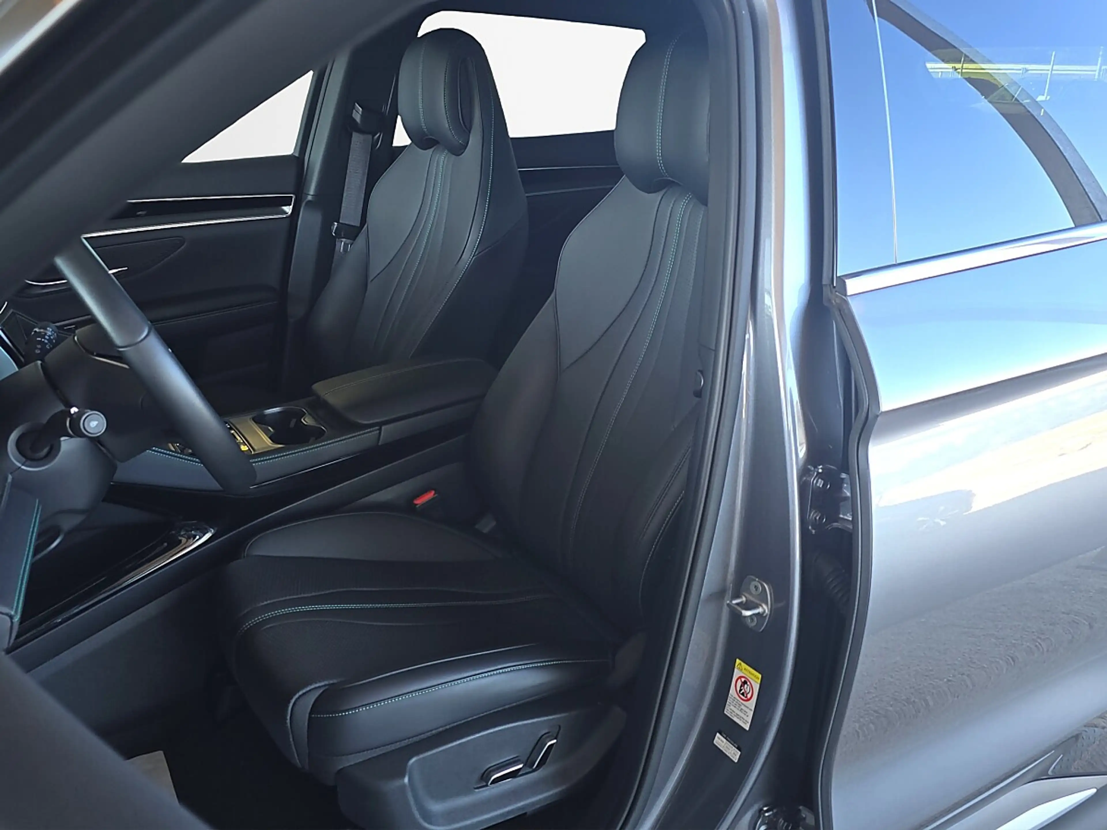 BYD Seal U PHEV*Headup*Pano*AHV*WERKSGARANTIE* — photo 11