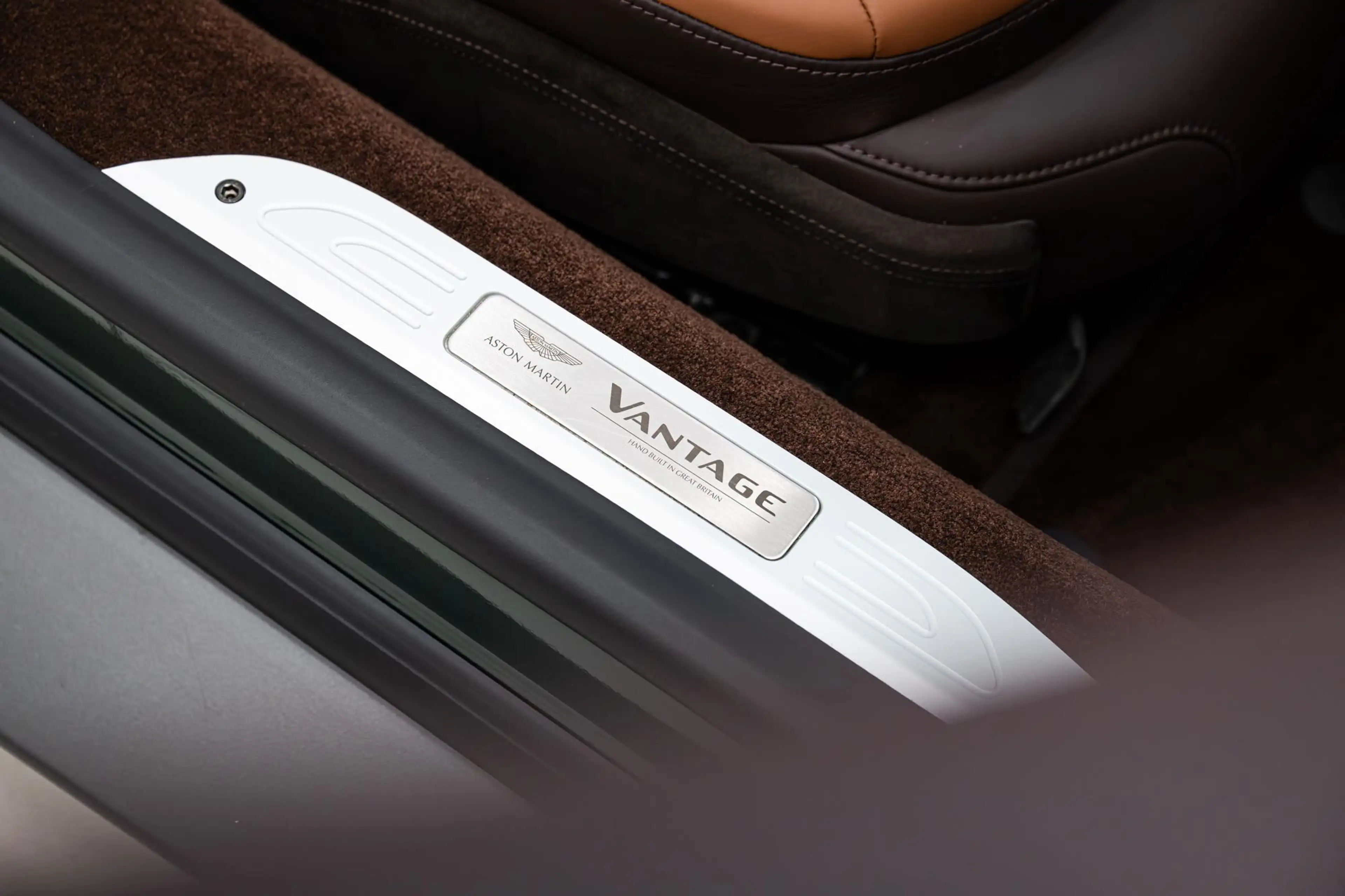 Aston Martin Vantage Roadster | 1e Eigenaar | NL Auto | Incl BPM | — photo 13