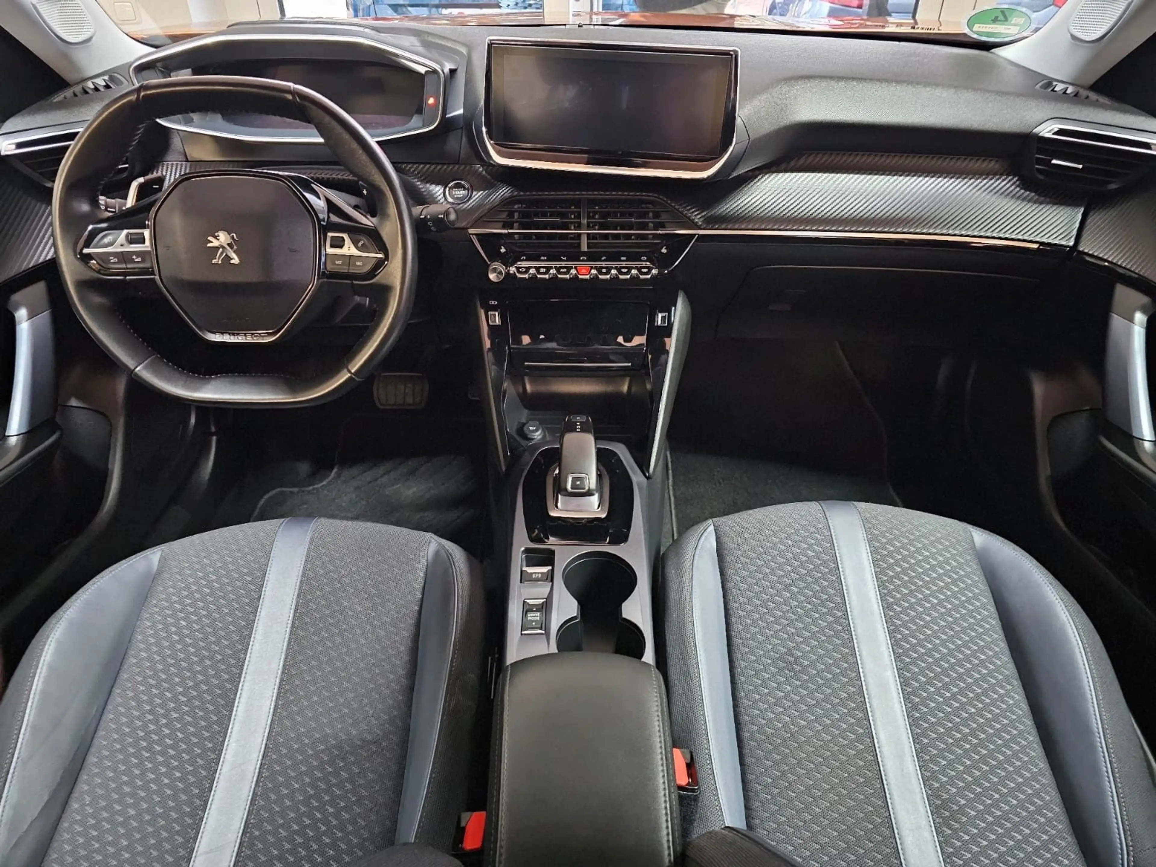 Peugeot 2008 Allure*Parkassistent*DAB+*Virtual — photo 10