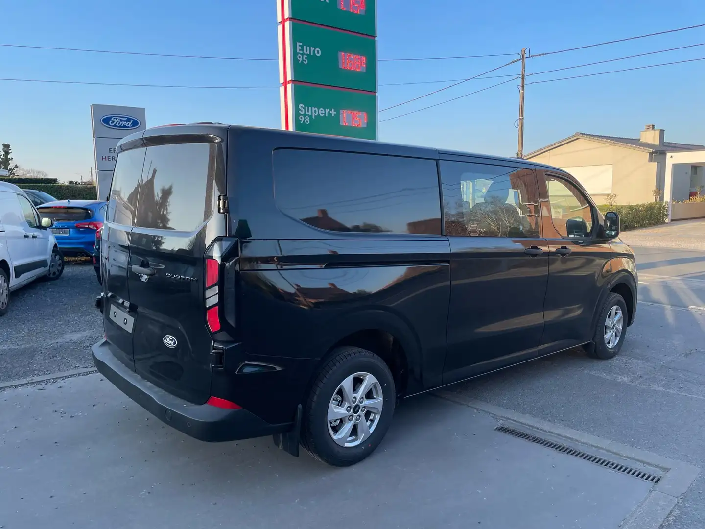 Ford Transit Custom 2x Multi use 320 L2H1 met opties en garantie extra Noir - 1