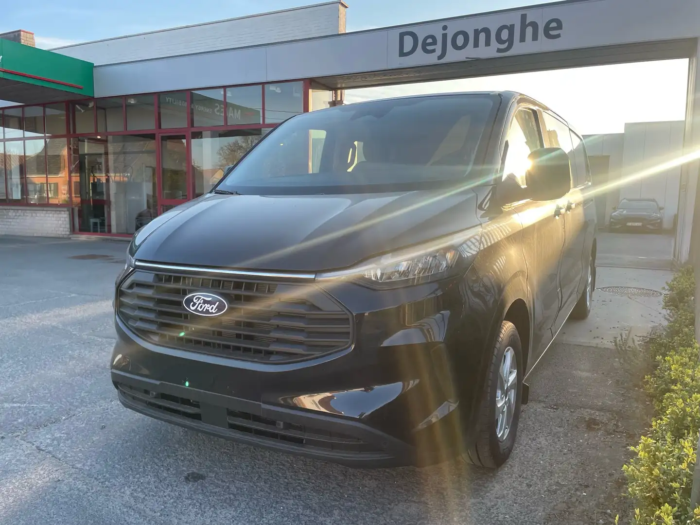 Ford Transit Custom 2x Multi use 320 L2H1 met opties en garantie extra Noir - 2