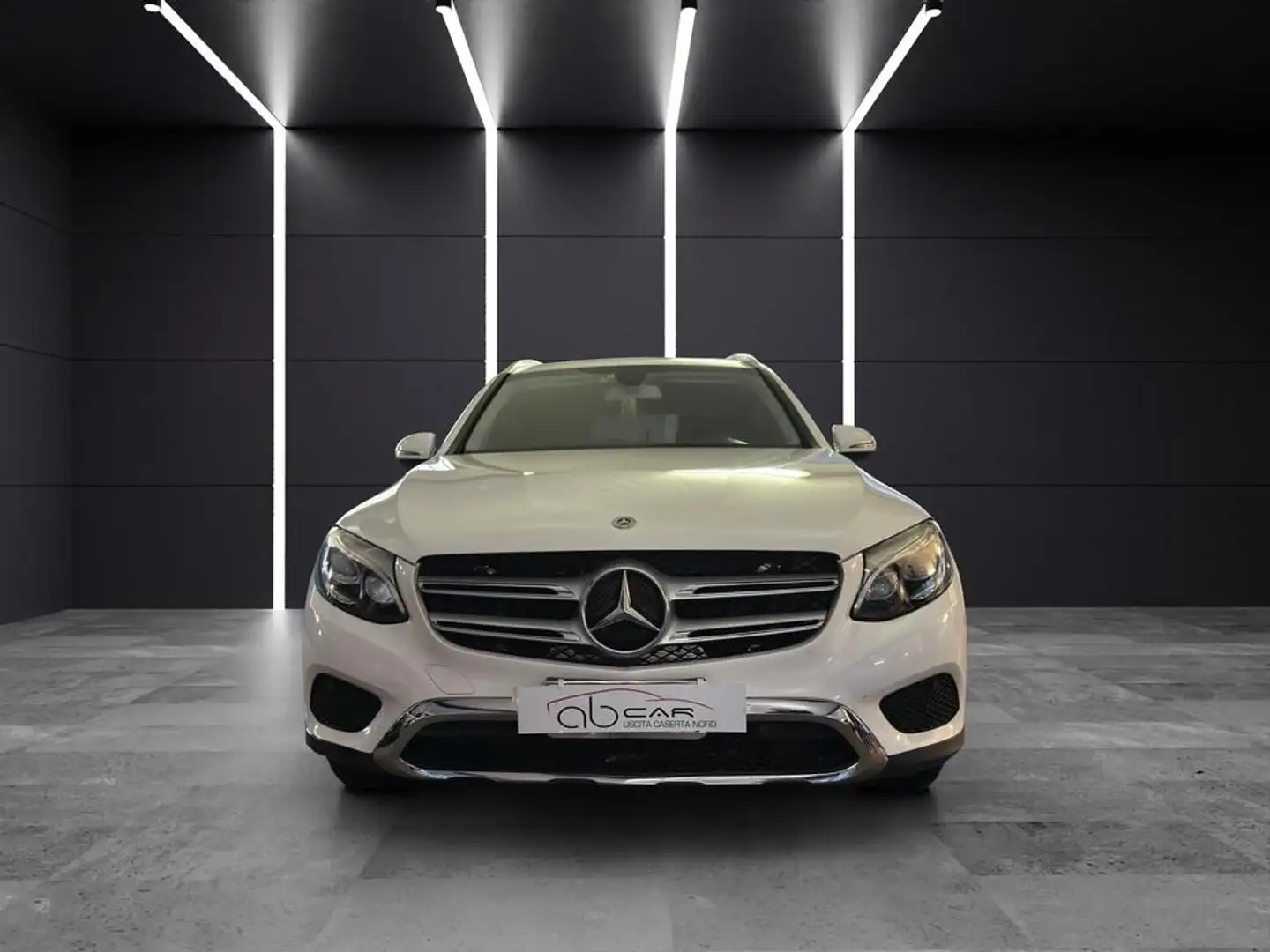 Mercedes-Benz GLC 220 d Sport 4matic auto Bianco - 2