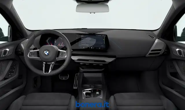 BMW 1 Series view 3