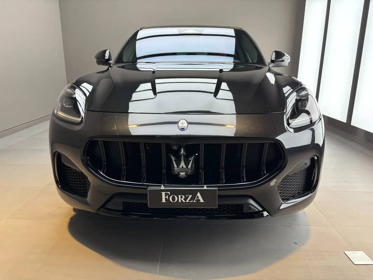 Maserati Grecale Grecale 2.0 mhev Modena 330cv auto Schwarz - 2