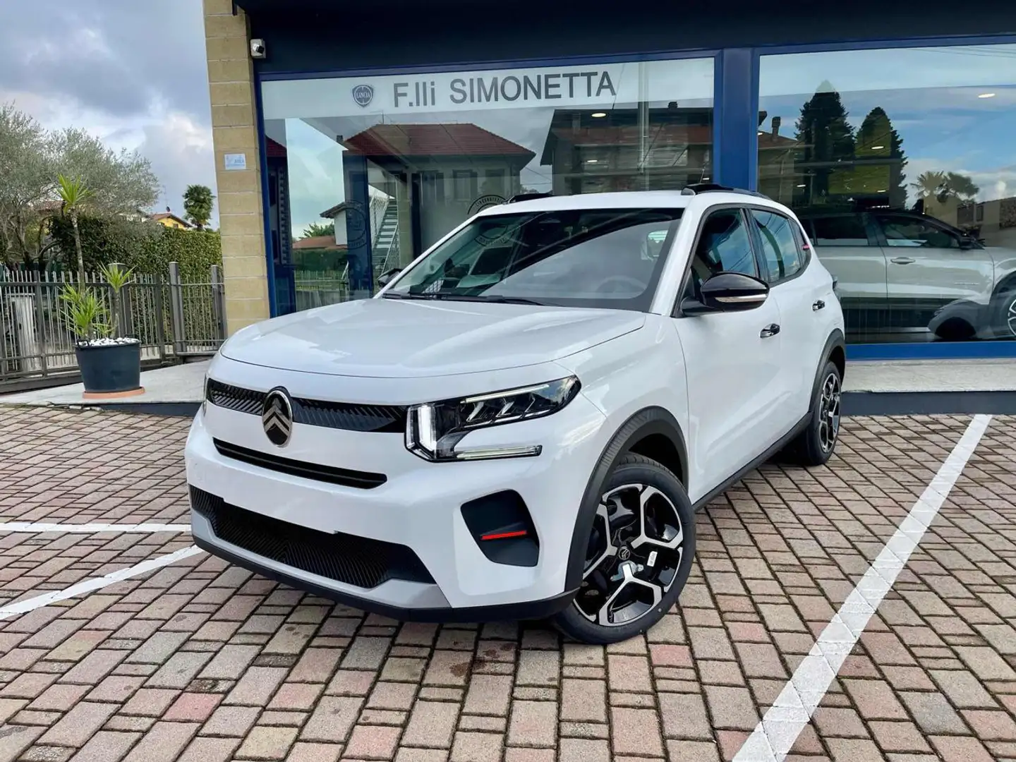 Citroen C3 Hybrid 110 e-DCS6 Plus - KM0 Bianco - 1