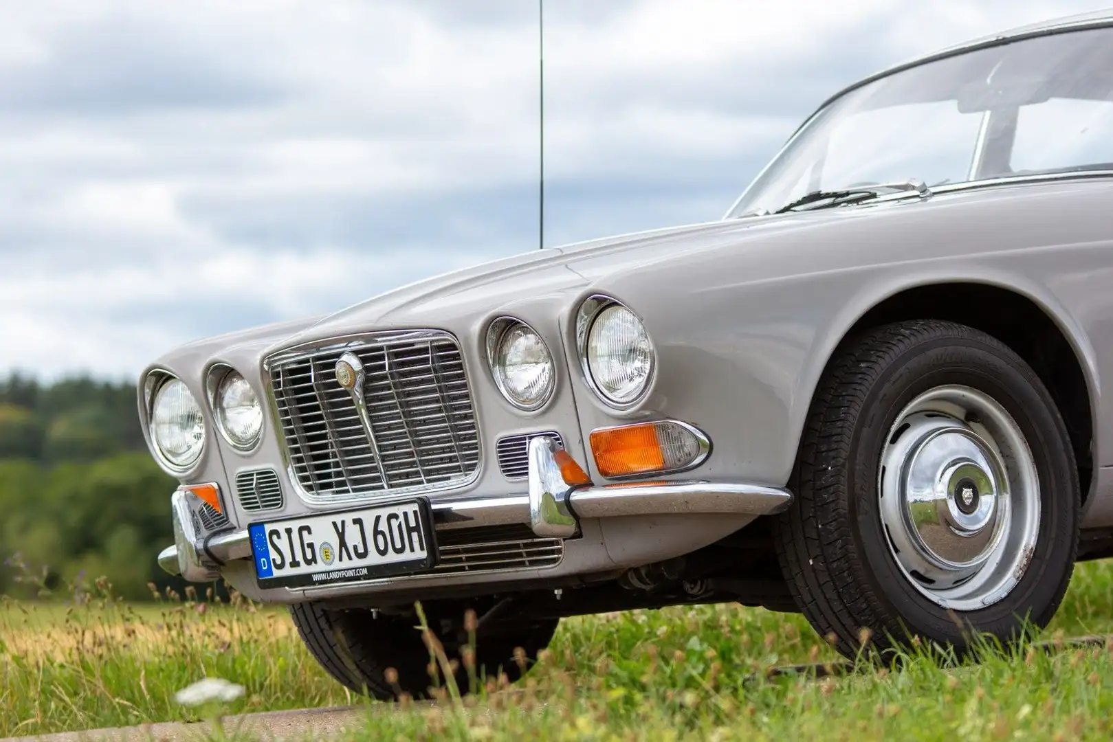 Jaguar XJ6 Grigio - 1