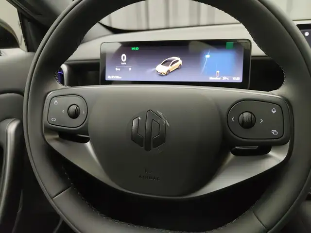 Leapmotor B05 view 10