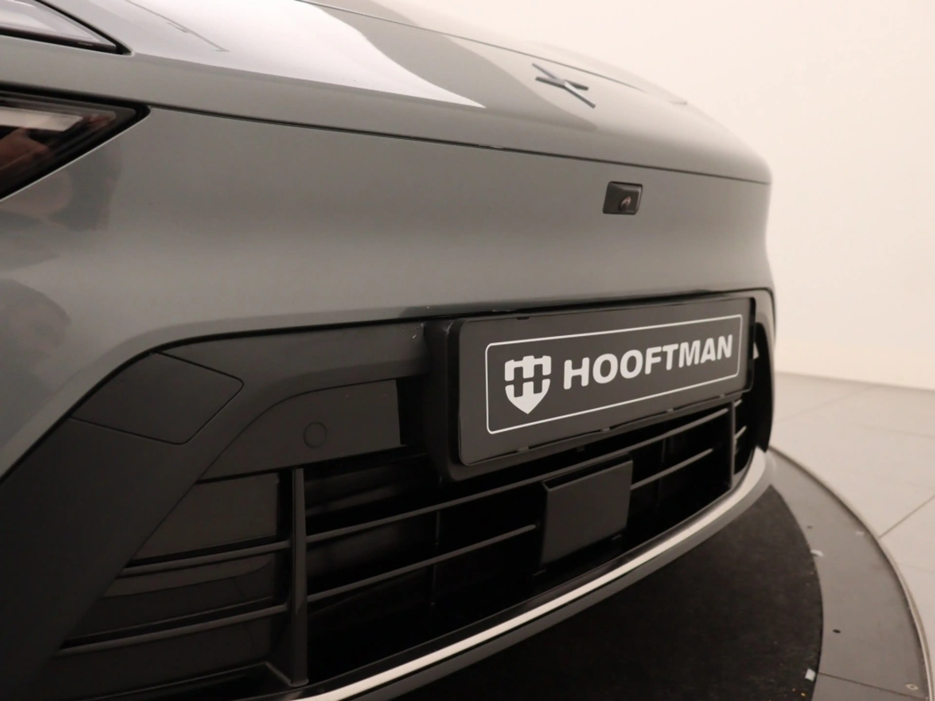 Polestar 4 LONG RANGE DUAL MOTOR PILOT PLUS PACK HARMAN KARDO — photo 9