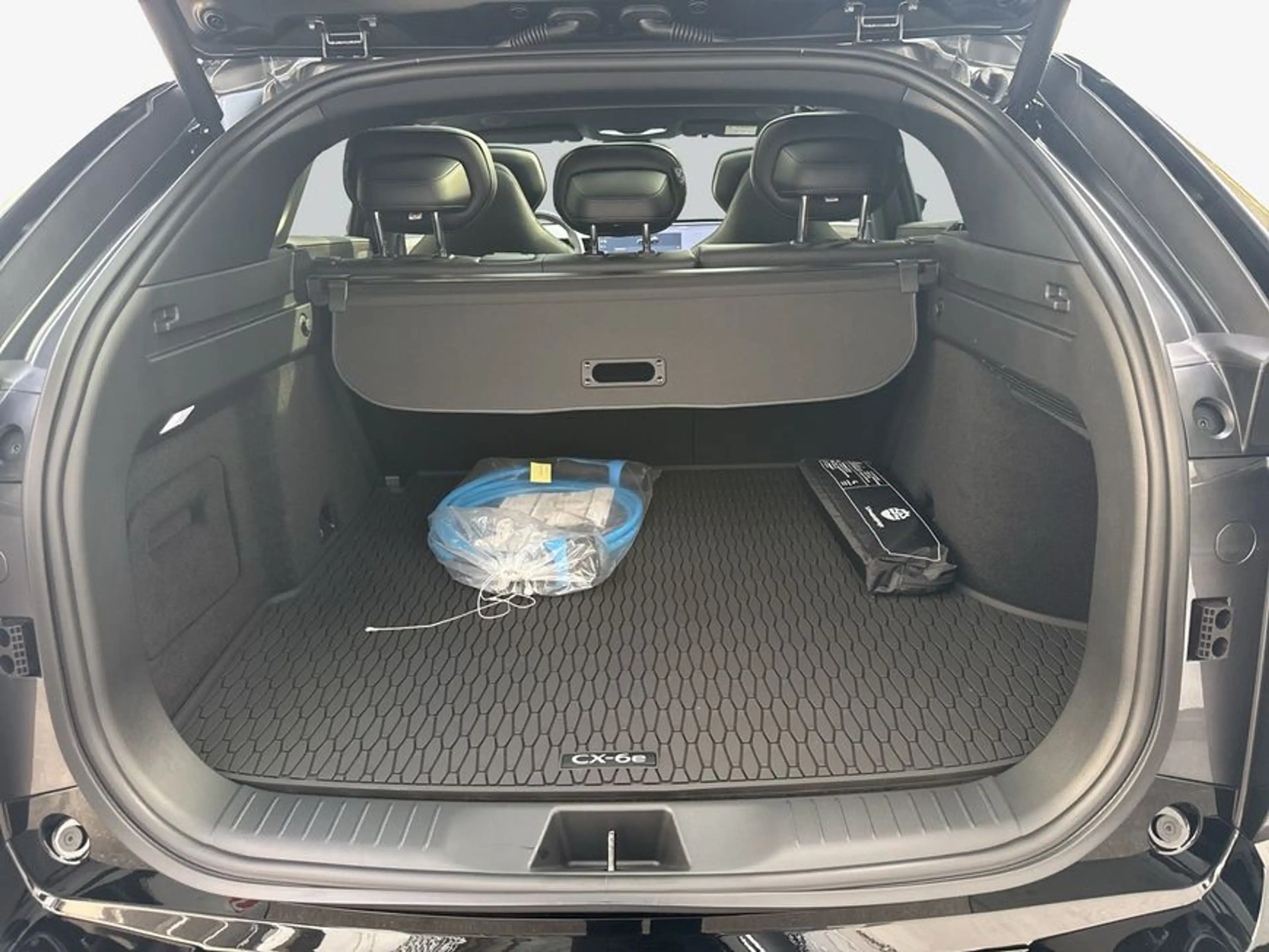 Mazda CX-6e CX-6e Takumi 190 kW, 5-türig (Strom) — photo 9