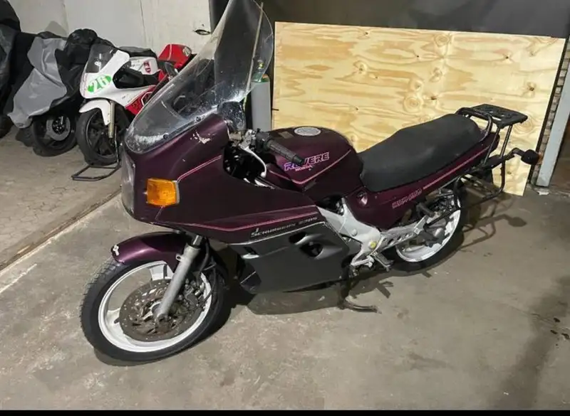 Honda NTV 650 Revere