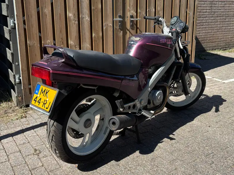 Honda NTV 650 Revere - foto 2