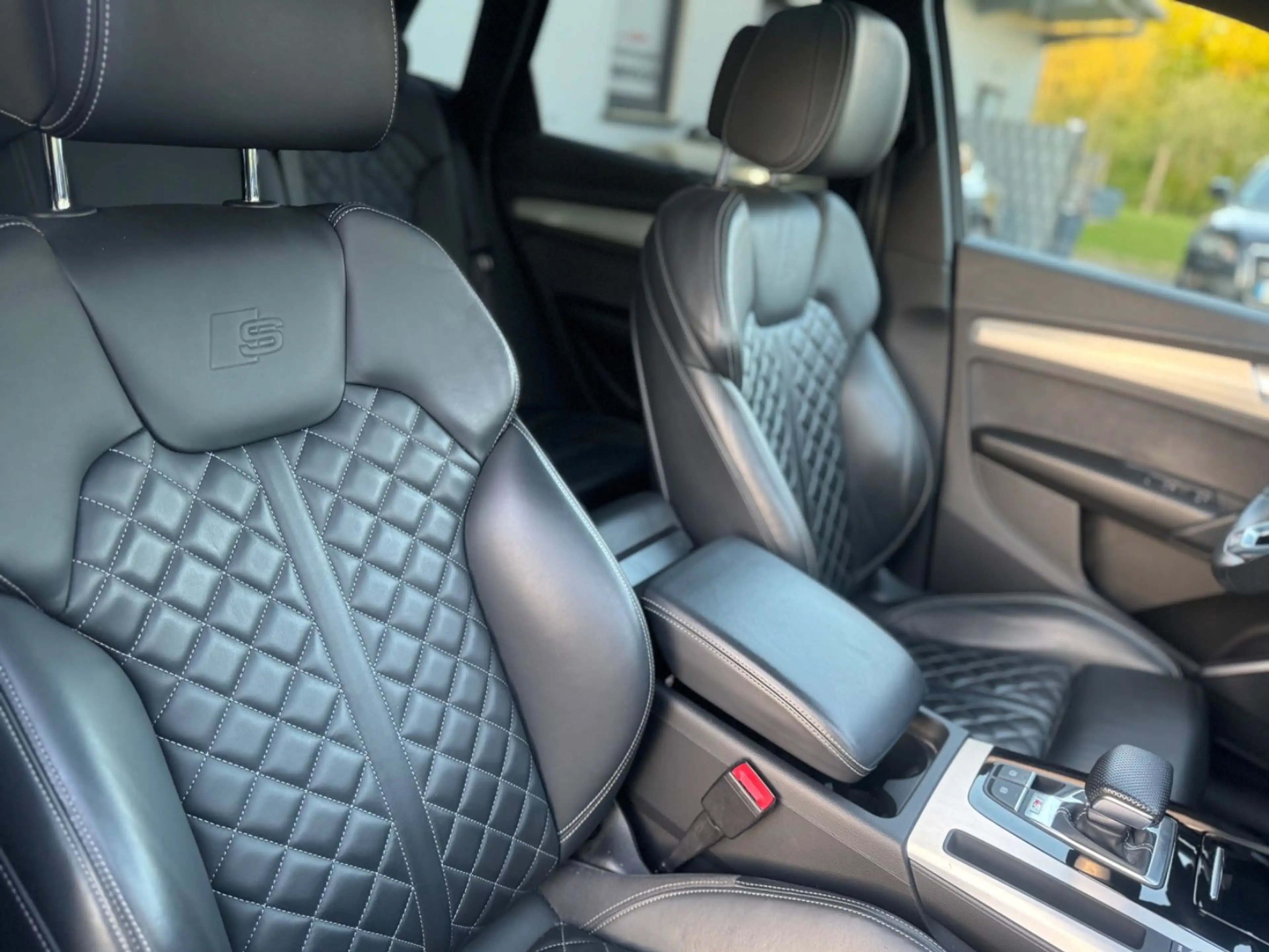 Audi SQ5 3.0 TDI,Sitze Raute,Pano,21",Matrix — photo 2
