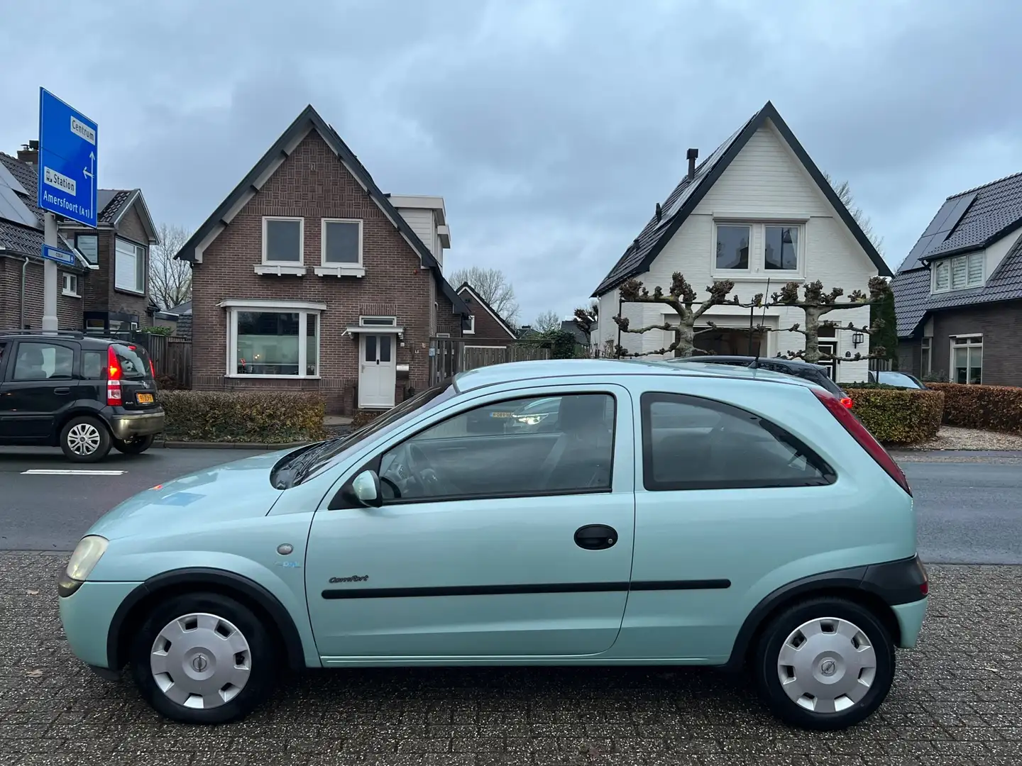 Opel Corsa 1.2-16V Comfort Dealer Onderhouden NAP Groen - 2