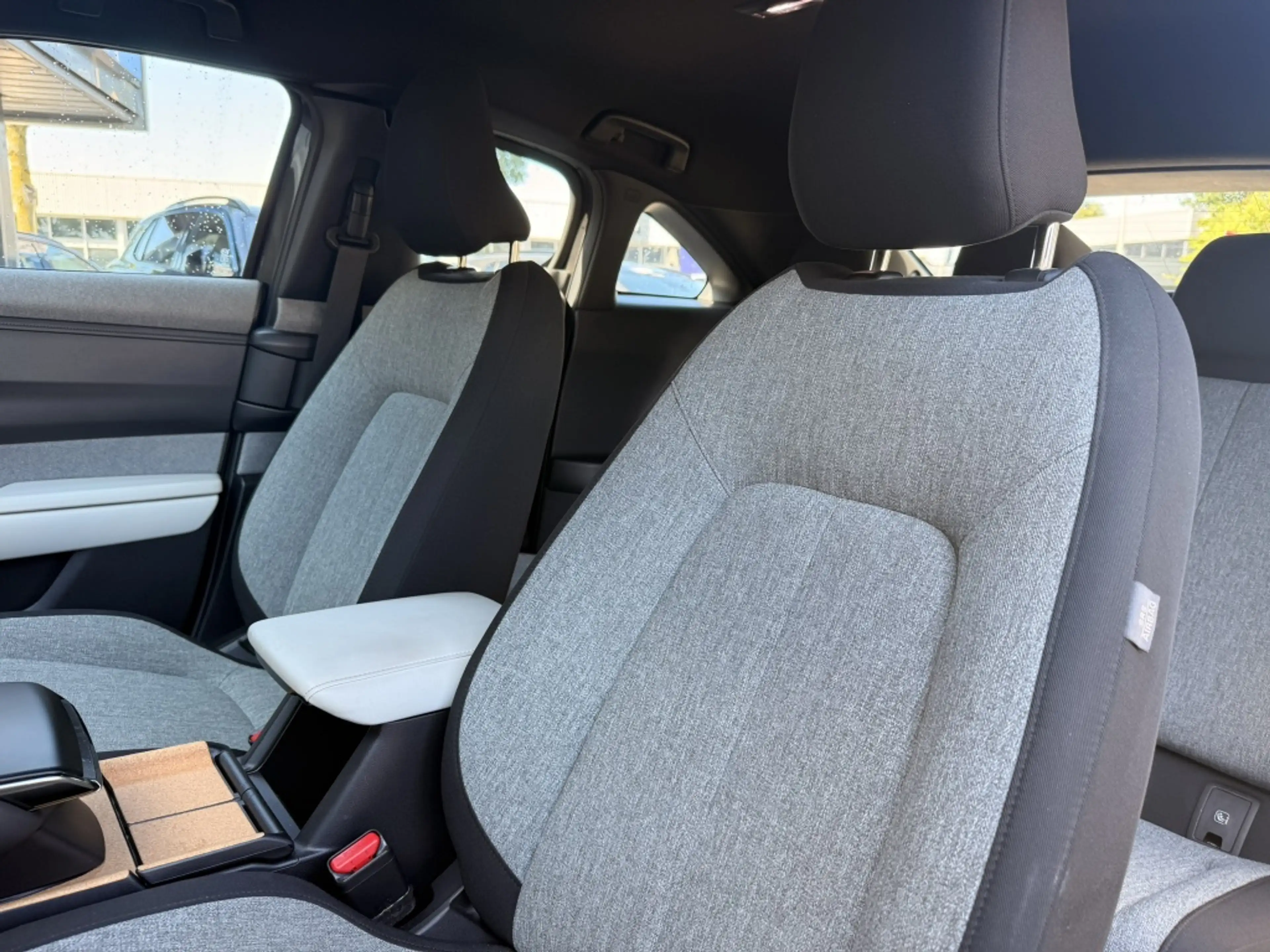 Mazda MX-30 e-SkyActiv 145 | ACC | Carplay — photo 8