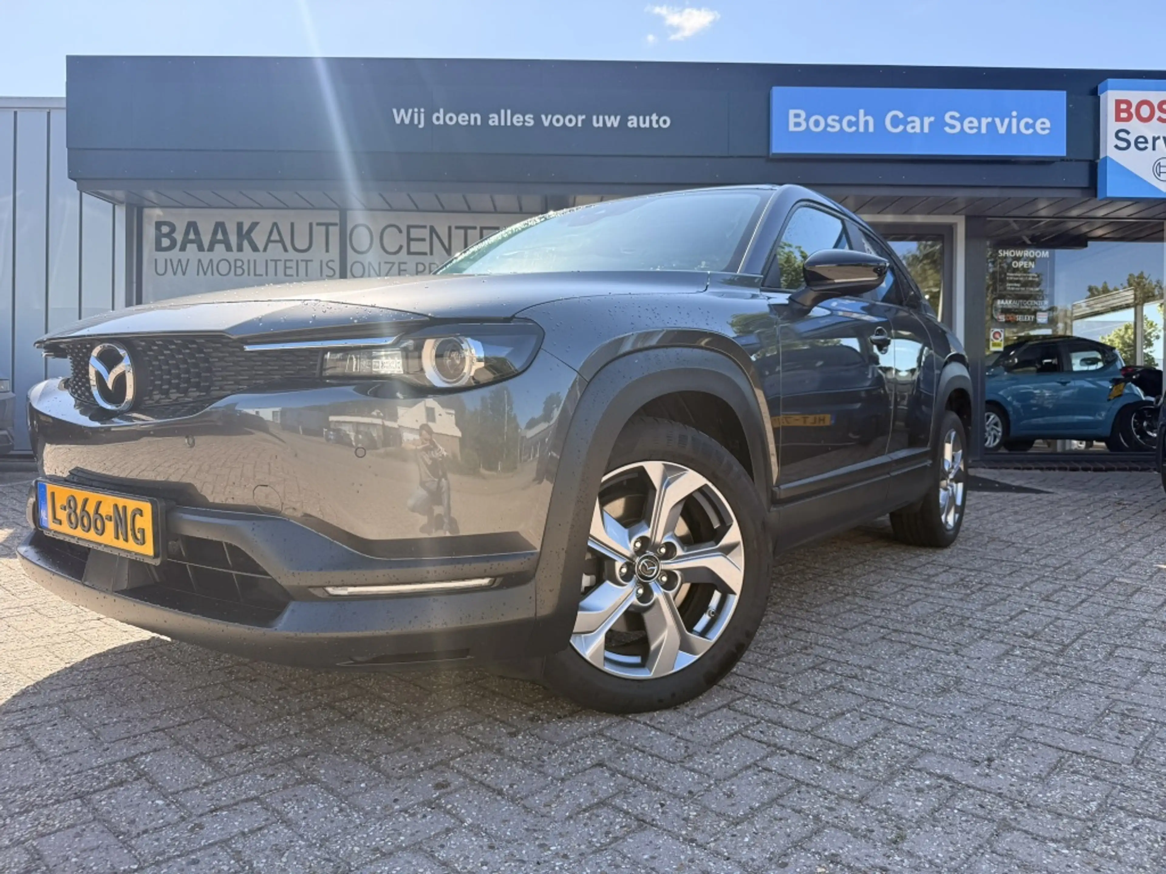 Mazda MX-30 e-SkyActiv 145 | ACC | Carplay — photo 2