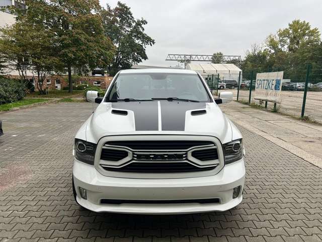 Dodge RAM Sport, 4x4 ,5.7 Hemi,Crew Cab,Rambox,LPG Gas