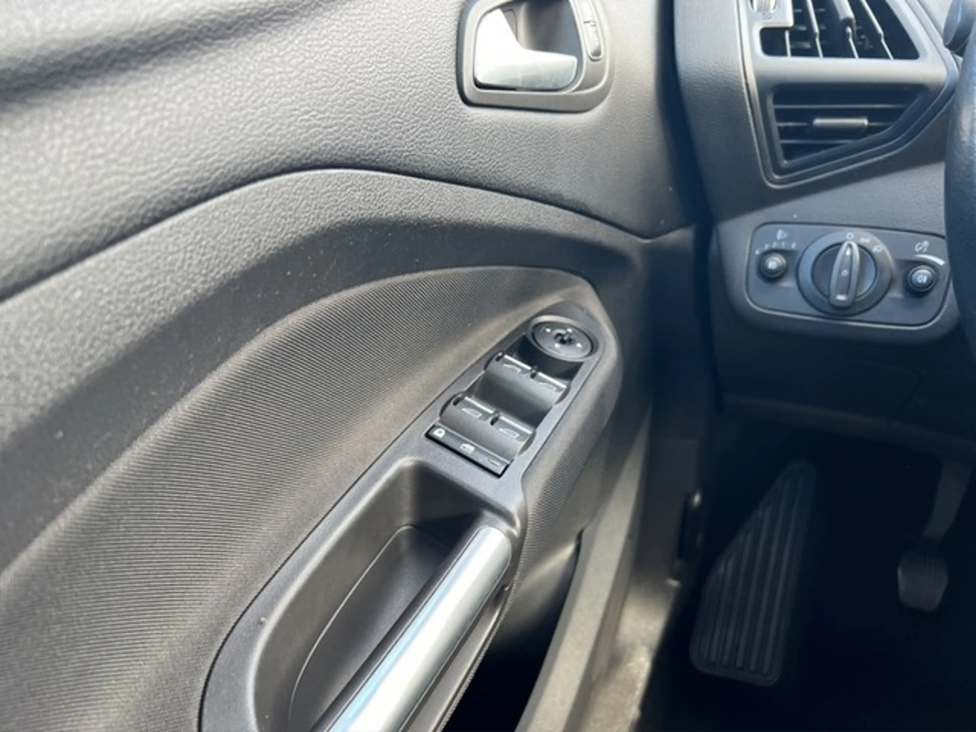 Ford Grand C-Max EcoBust 20015-2018 — photo 14