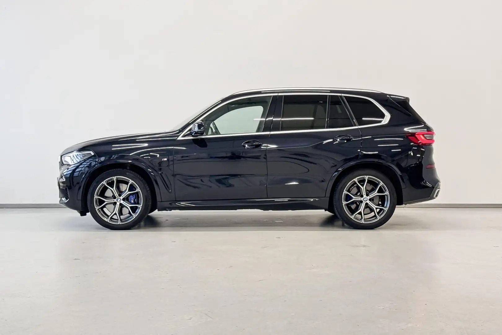 BMW X5 xDrive45e High Executive Schwarz - 2