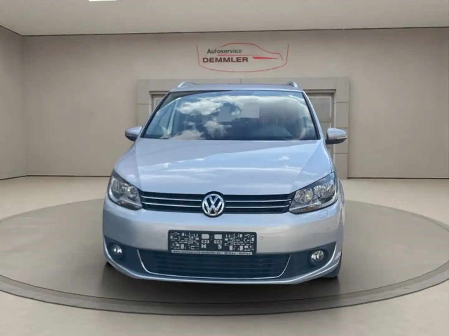 Volkswagen Touran Climatronic,Tempomat,7-Sitze,AHK,Sitzheiz 7-Sitzer Stříbrná - 2