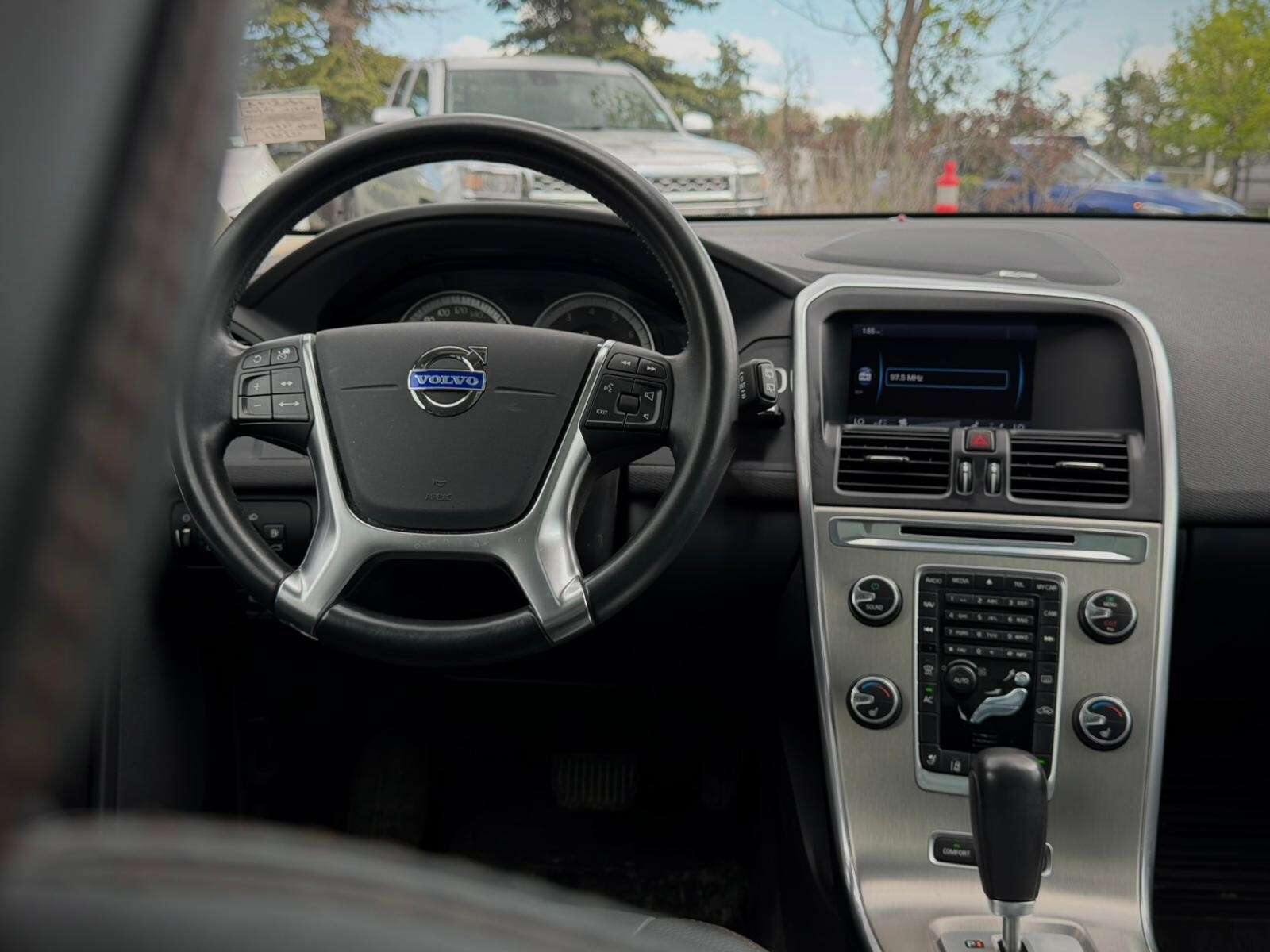 2012 Volvo XC60 T6 Platinum thumb 10