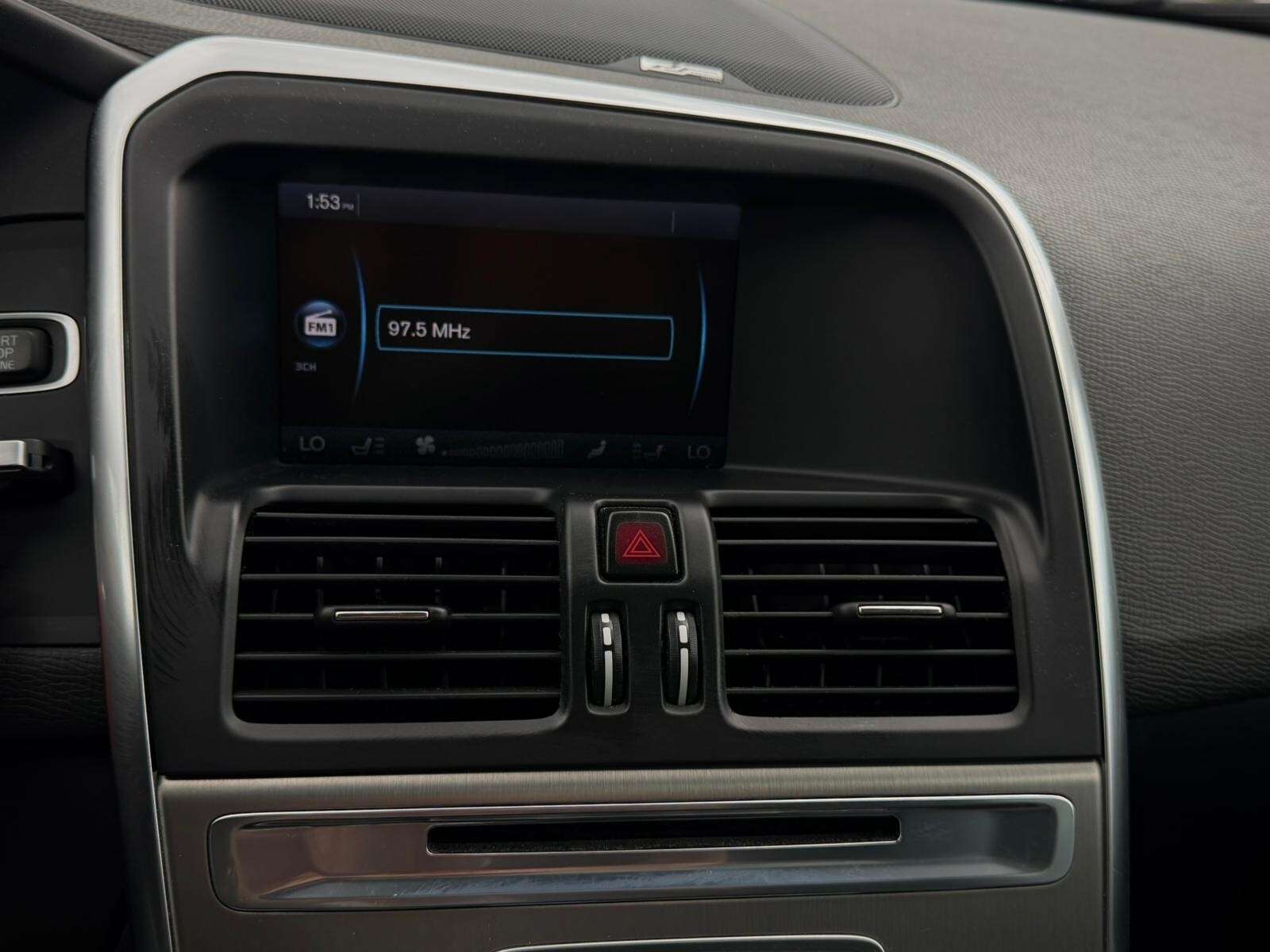 2012 Volvo XC60 T6 Platinum thumb 14