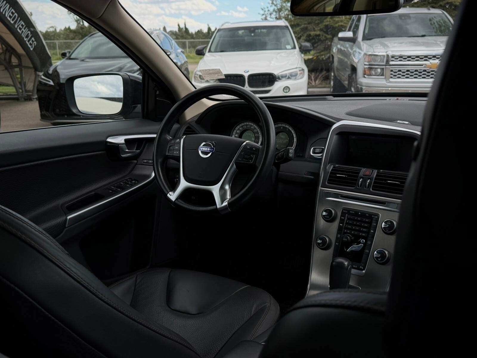 2012 Volvo XC60 T6 Platinum thumb 9