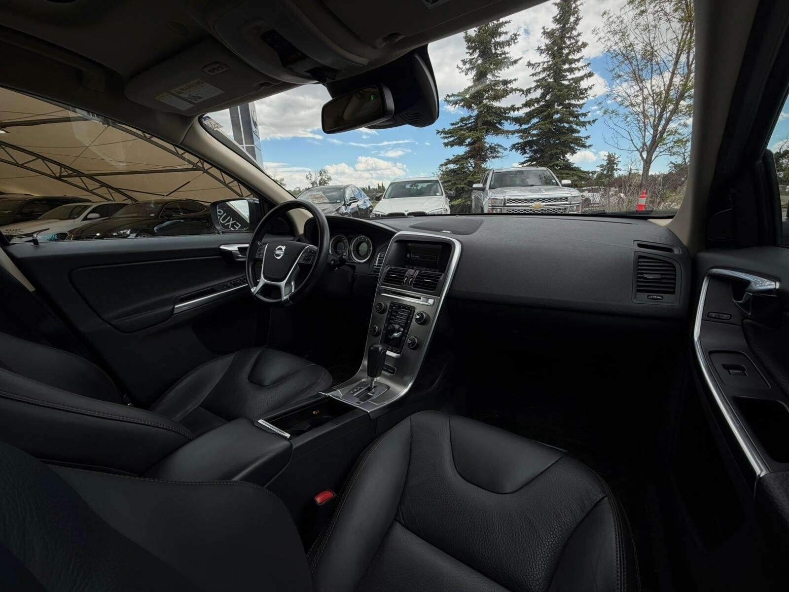 2012 Volvo XC60 T6 Platinum thumb 8