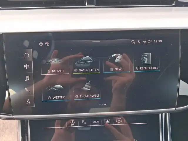 Audi A8 view 13