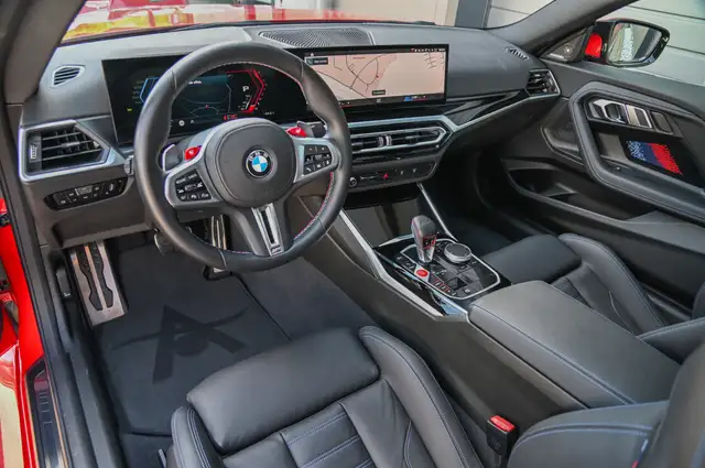 BMW M2 view 10